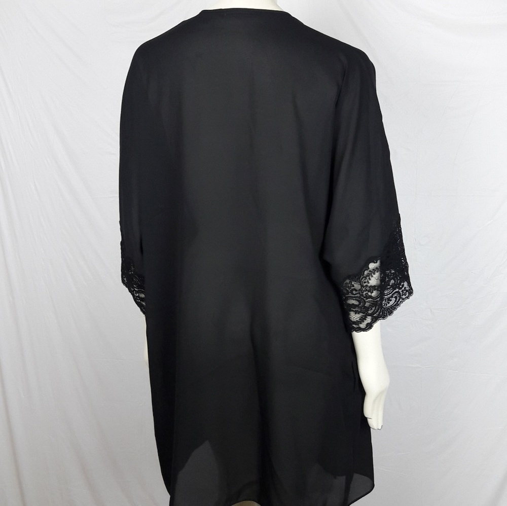 Victoria's Secret Collection Embroidered Robe - Picture 5 of 5